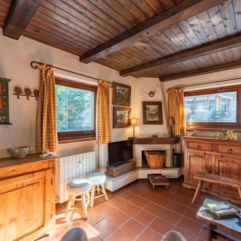 Lovely Apartment In Courmayeur - Happy Rentals - Appartement - Rez-de-Chaussée - 3