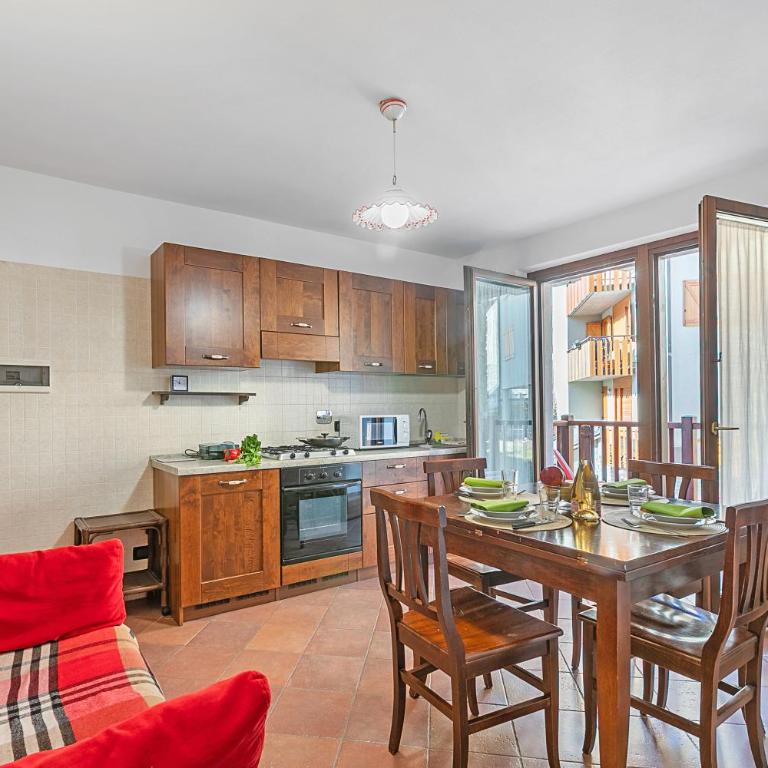 The Sunflower - Apt with Balcony and Private Parking - Happy Rentals - Appartamento con Balcone - 1