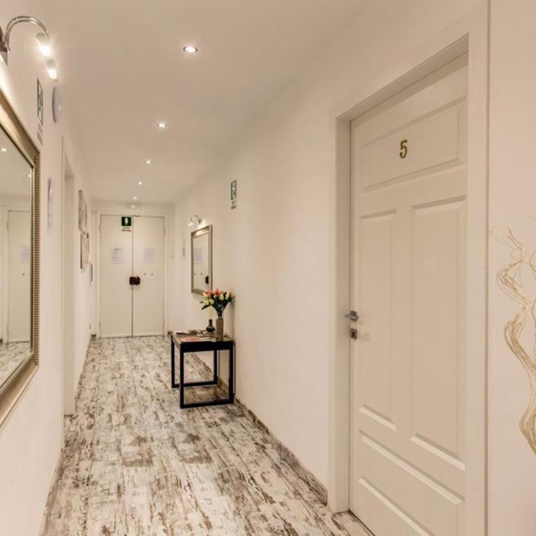 Colonna 18 Apartment by Ghor - Camera Matrimoniale - 21
