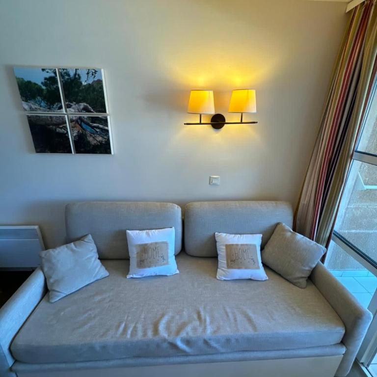 Cap Esterel 2 pièces Climatisé Vue Mer et piscines Réf E1 219 - Appartement - 8