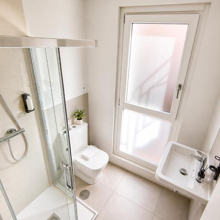 Collection Latina - Apartamentos Únicos en el Barrio Más Auténtico - Family Studio - 10