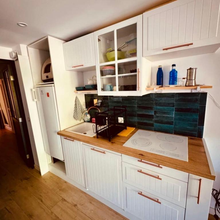 Magnifique F2 climatisé de 42m2 Vue Sur la mer et la piscine Réf K1 203 - Appartement - 6