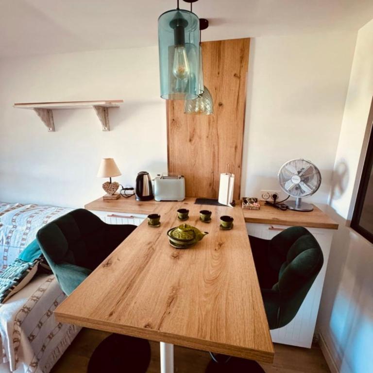 Magnifique F2 climatisé de 42m2 Vue Sur la mer et la piscine Réf K1 203 - Appartement - 9