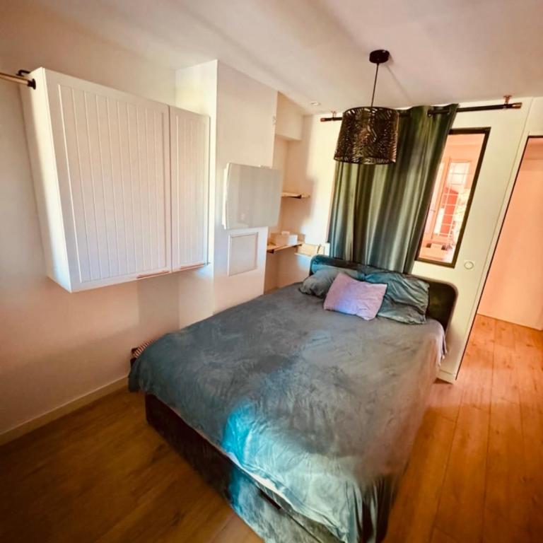 Magnifique F2 climatisé de 42m2 Vue Sur la mer et la piscine Réf K1 203 - Appartement - 13