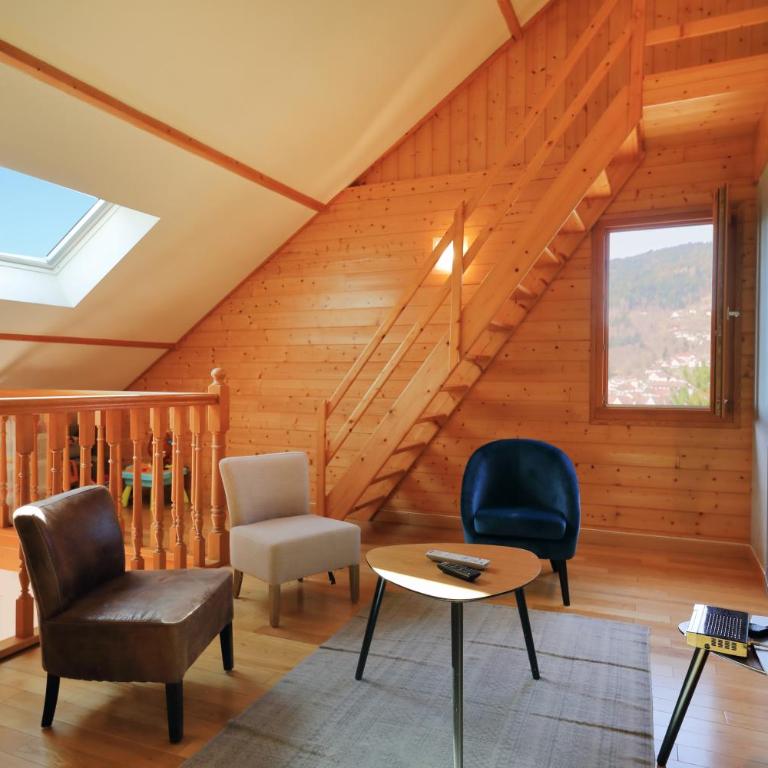 Chalet GERARDMER vue lac 5 min à pied du centre ville jacuzzi jardin - Chalet Supérieur - 21