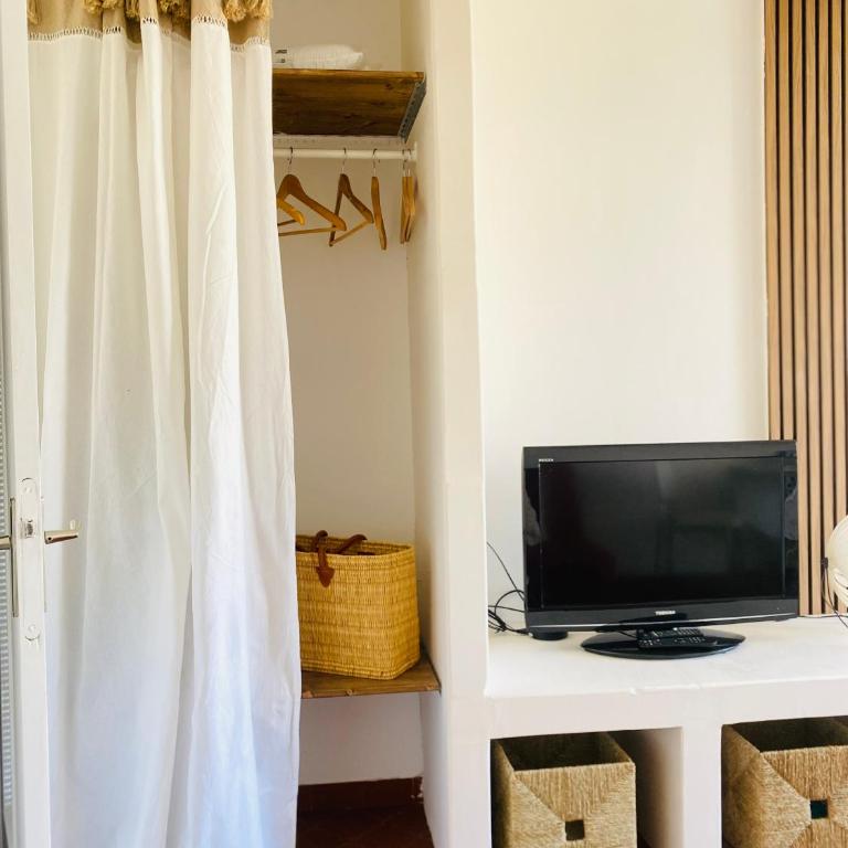 Studio 45 Rénové avec goût, la mer à pied - Studio avec Balcon - 18