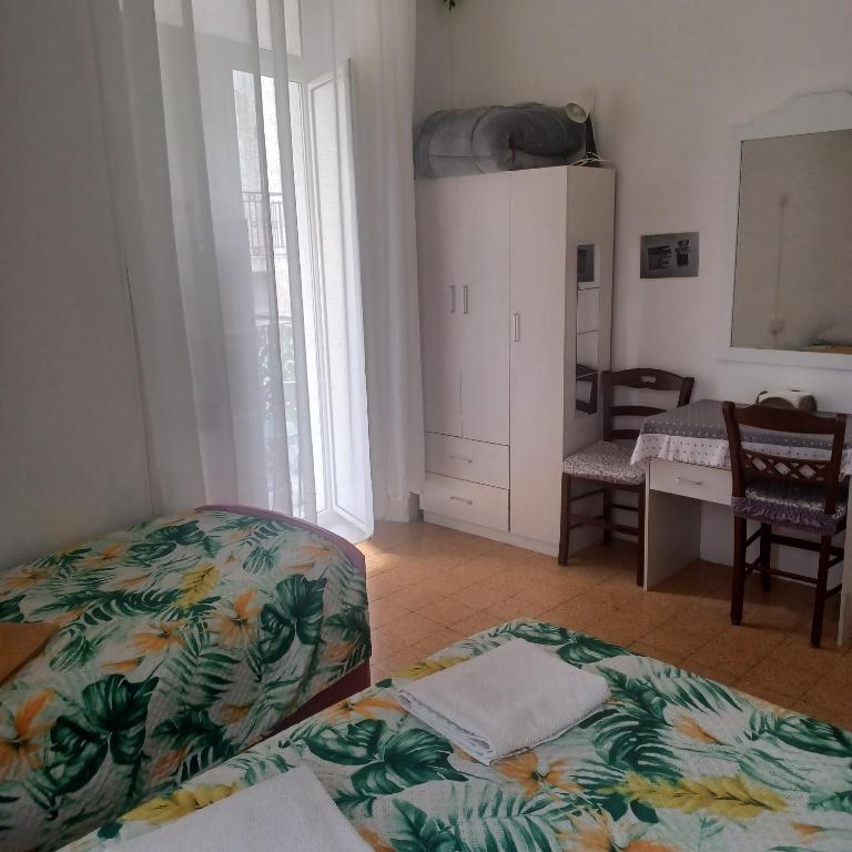 B&B TETYANa - Camera Tripla con Balcone - 8