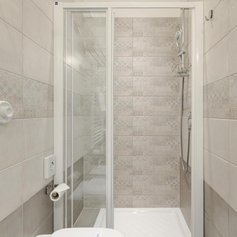 Rooms Boutique Carducci - Single Room with Private Bathroom - 5