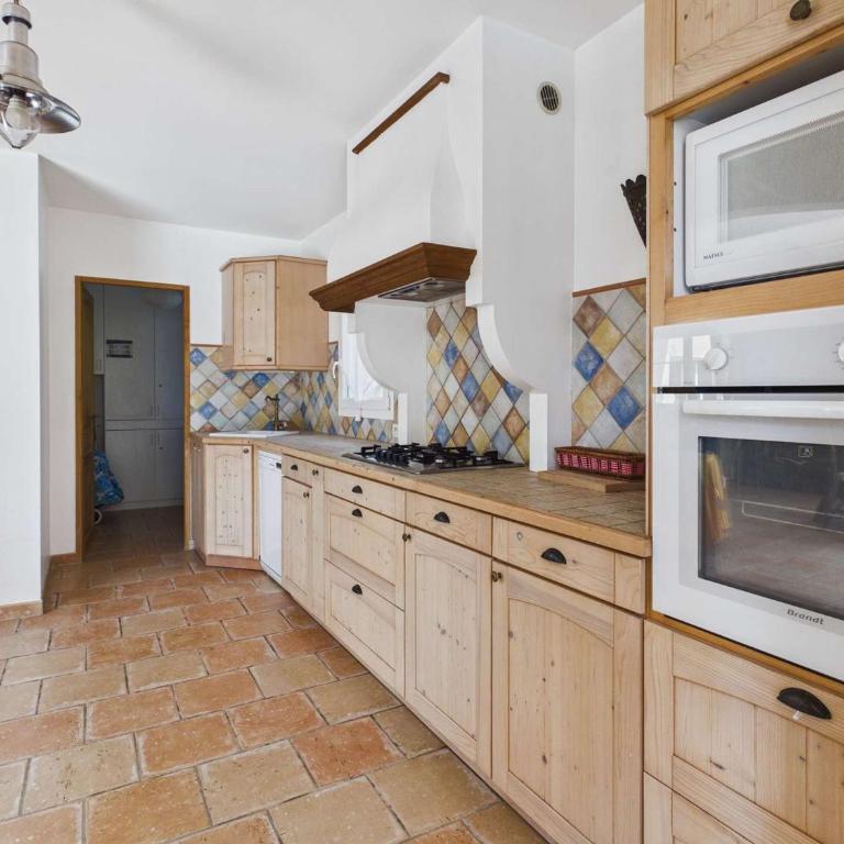 Maison 4 chambres proche mer, jardin et terrasse - Four-Bedroom House - 7