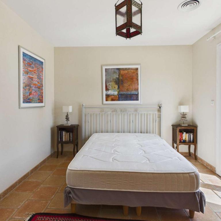 Maison 4 chambres proche mer, jardin et terrasse - Four-Bedroom House - 17