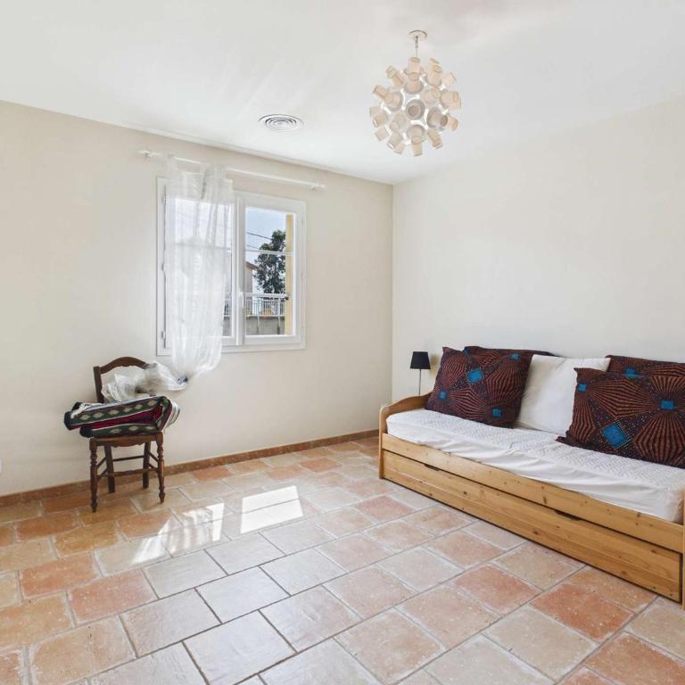 Maison 4 chambres proche mer, jardin et terrasse - Four-Bedroom House - 21