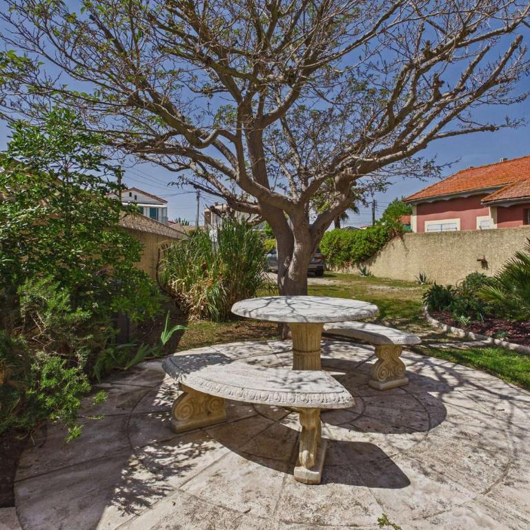 Maison 4 chambres proche mer, jardin et terrasse - Four-Bedroom House - 24