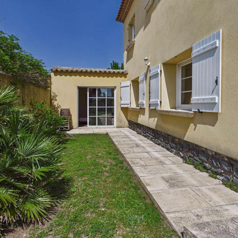Maison 4 chambres proche mer, jardin et terrasse - Four-Bedroom House - 26