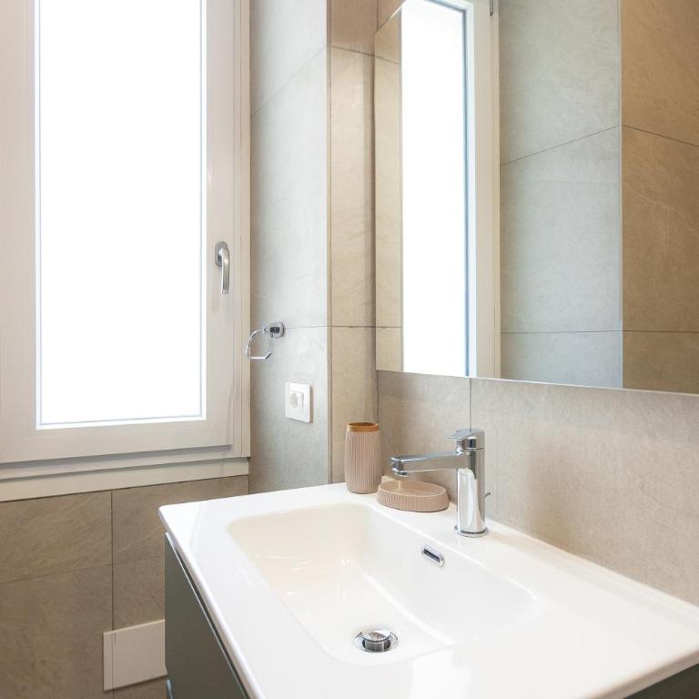 Sivori Apartment by Rental in Rome - Appartamento Premium con 3 Camere da Letto - 15