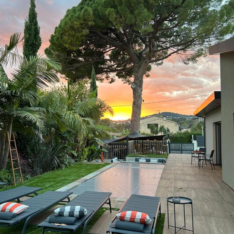 Villa piscine, plages à pied, 4 suites - Antibes - Villa con Piscina Privata - 46