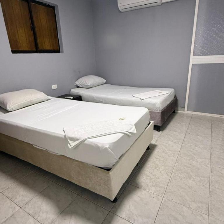 Hospedaje El Lorito - Twin Room - 4