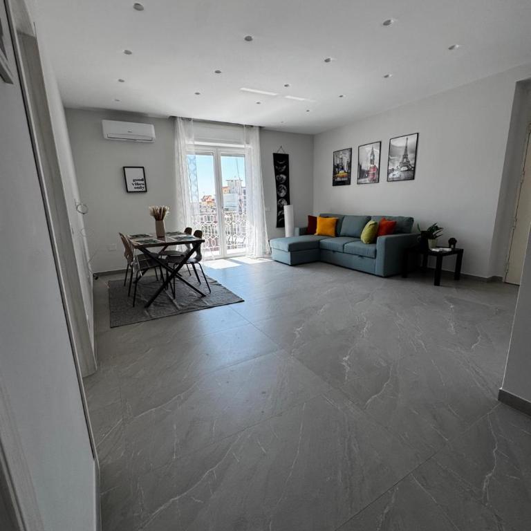 Luce di Partenope - Appartamento con 2 Camere da Letto - 5