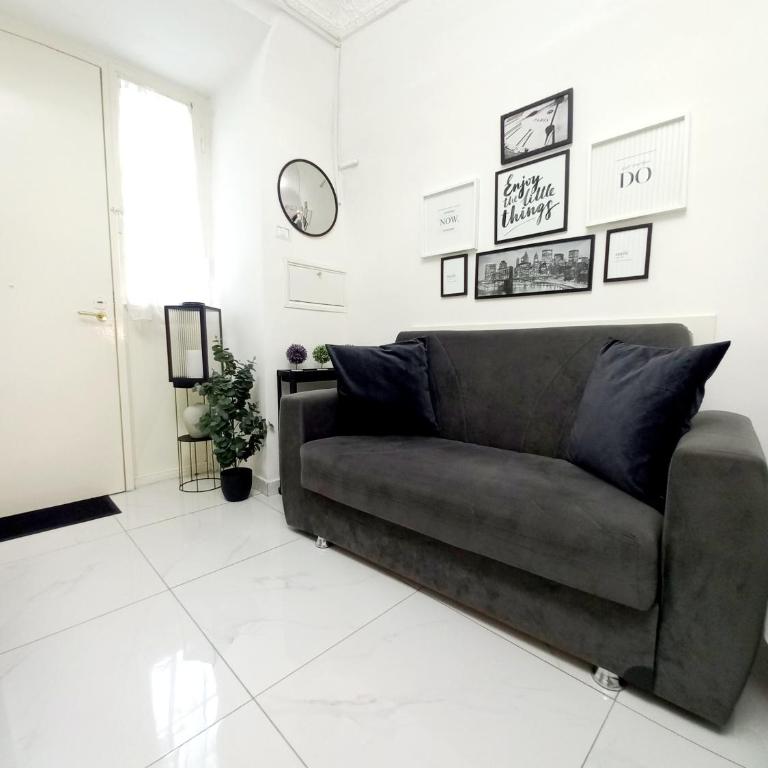 Marinella House Napoli centro Piazza Dante - Monolocale Superior - 20