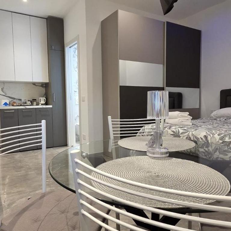 Derna suite - Appartamento con 1 Camera da Letto - 3