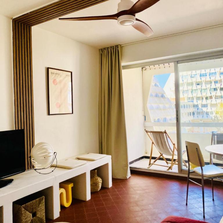 Studio 45 Rénové avec goût, la mer à pied - Studio avec Balcon - 15