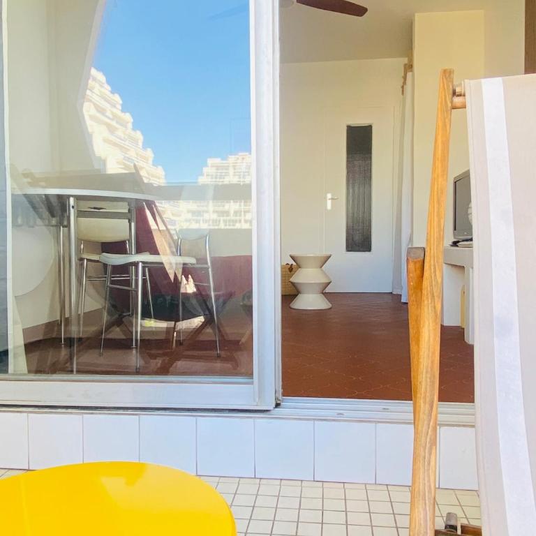 Studio 45 Rénové avec goût, la mer à pied - Studio avec Balcon - 34