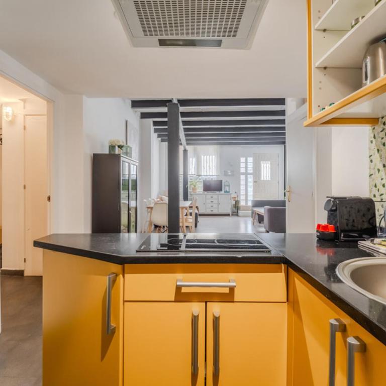 Modern Duplex - 2Bedrooms 1.5Bathrooms - Malasaña - Apartamento de 2 dormitorios - 13