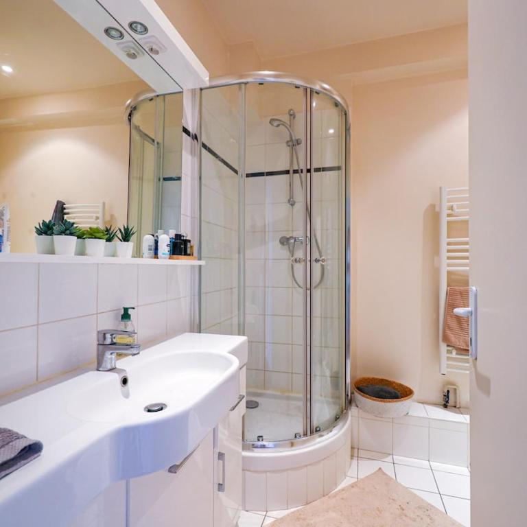 Place des Vosges Chic&Cultural - Appartement 1 Chambre - 16