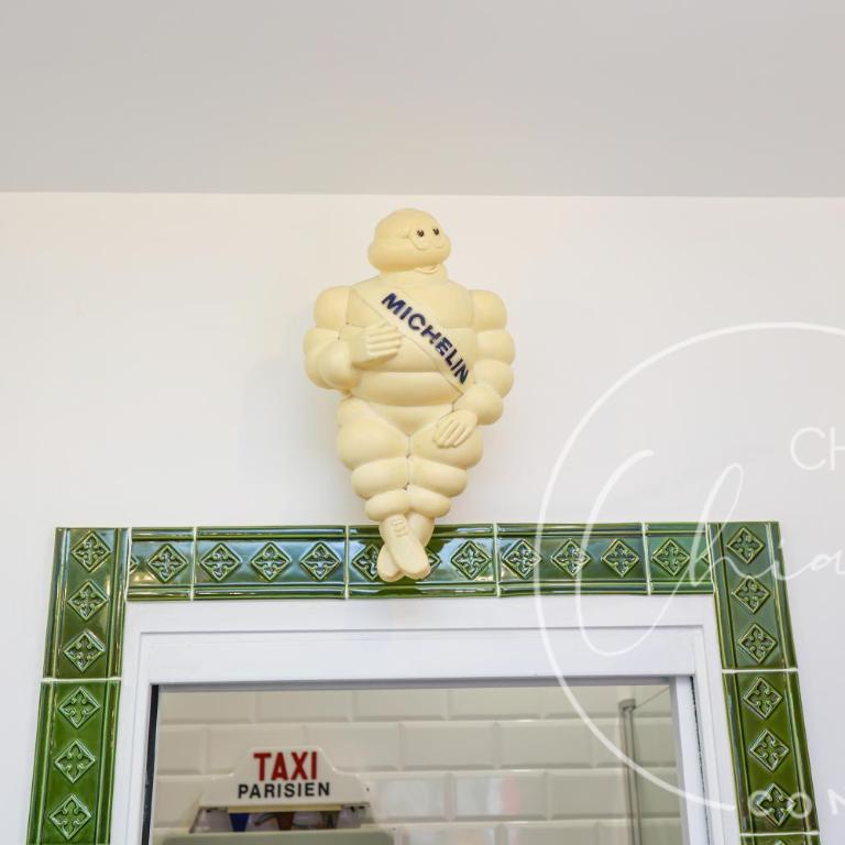 Paris Retro Bistro Escape Authentic & Cozy - Appartement 1 Chambre - 17