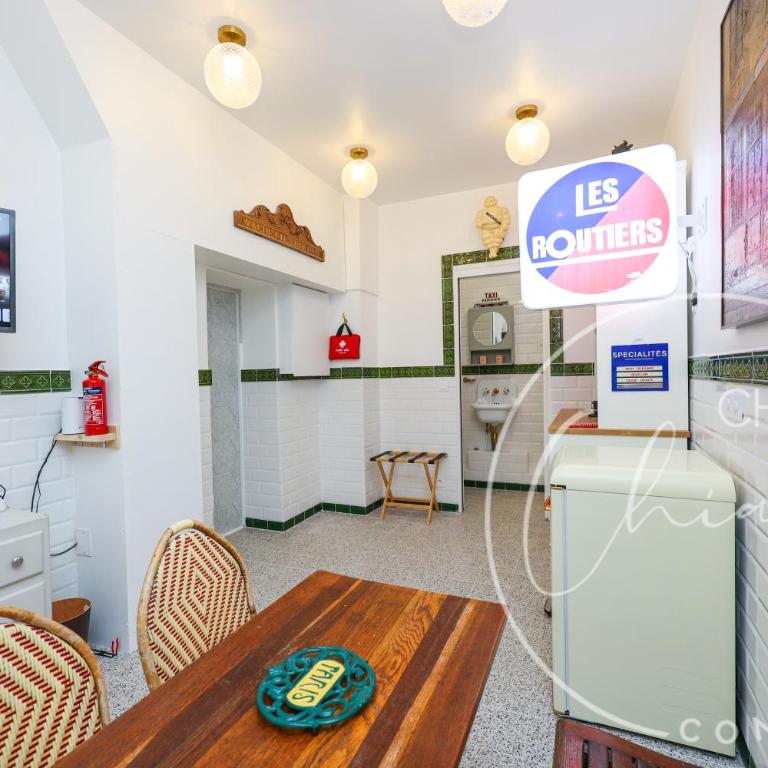 Paris Retro Bistro Escape Authentic & Cozy - Appartement 1 Chambre - 23