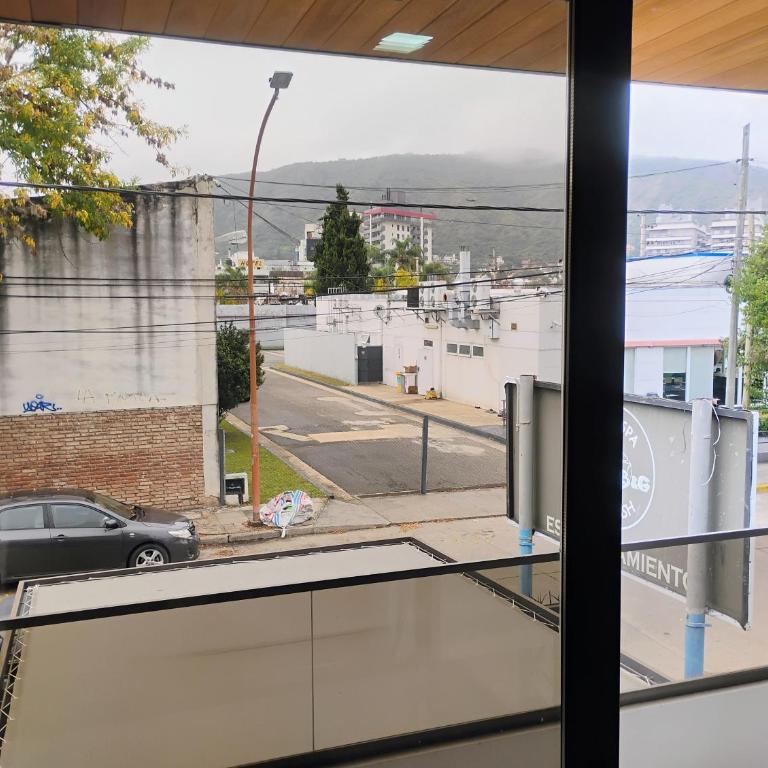 Duplex ubicación centro cama dos plazas y cama marinera, cochera y pileta - Apartamento de 1 dormitorio - 2