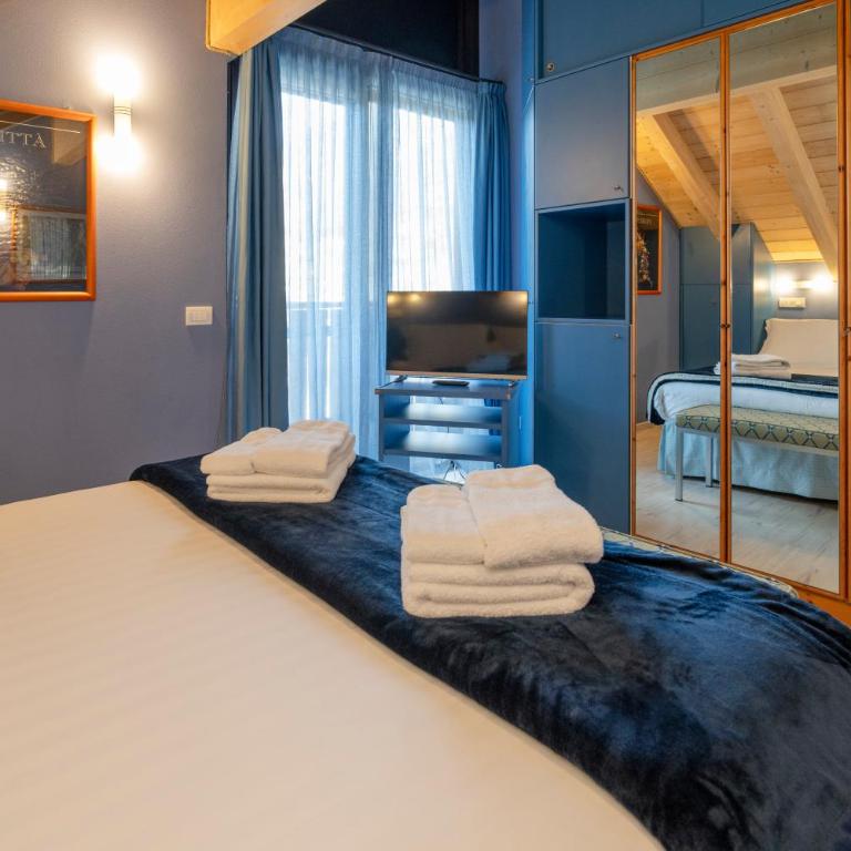 GRACE HOUSE - Deluxe Apartment mit Balkon und 2 Schlafzimmern - 19