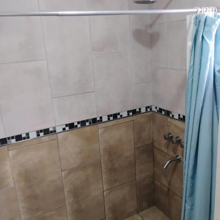 Duplex ubicación centro cama dos plazas y cama marinera, cochera y pileta - Apartamento de 1 dormitorio - 6