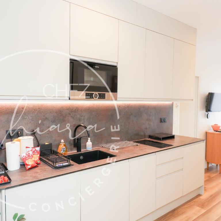 Modern Parisian Apartment - near Eiffel Tower - Appartement 1 Chambre - 78