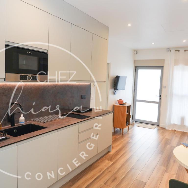 Modern Parisian Apartment - near Eiffel Tower - Appartement 1 Chambre - 83