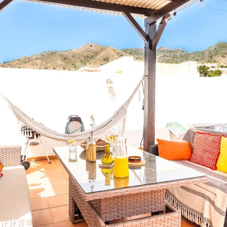 Sundrift Penthouse Apartment Two Large Terraces - Apartamento 1 dormitorio con vistas al mar y terraza - 21