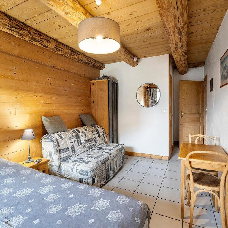 La Ferme Du Mont Blanc - Chambre Double - Vue sur Montagne - 5