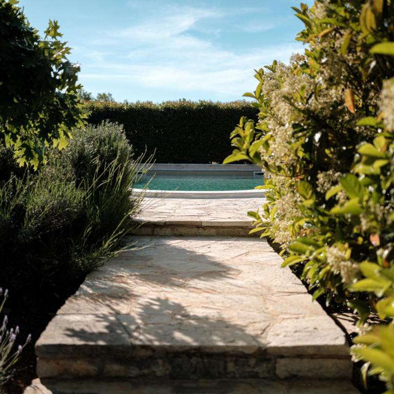 Trulli con piscina privata al sale a Locorotondo - Villa con Piscina Privata - 13