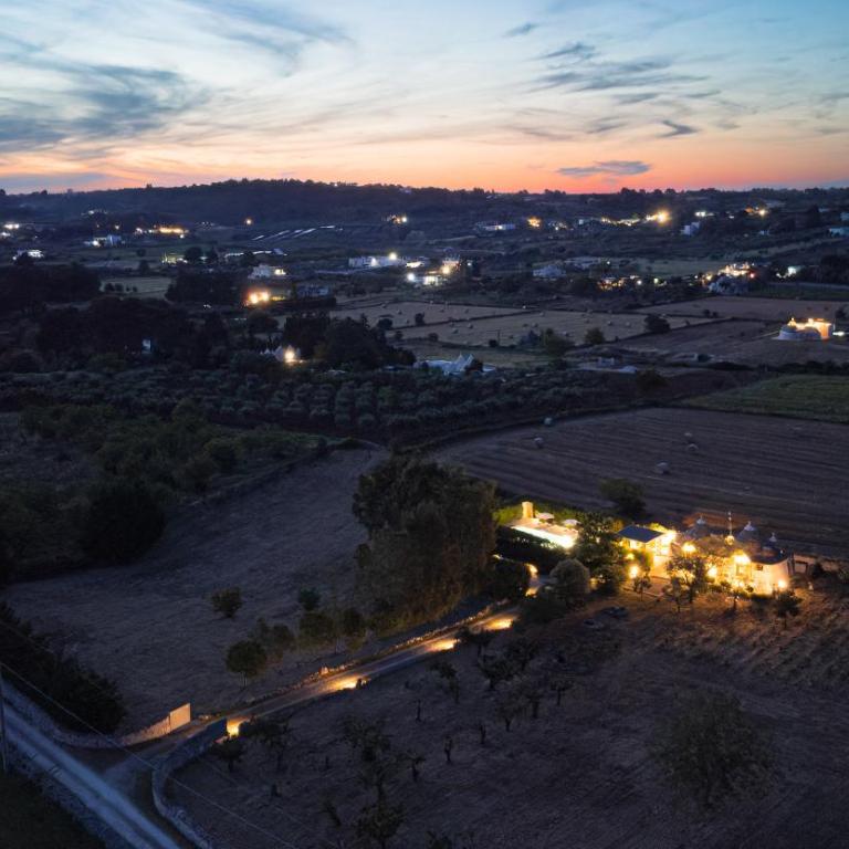 Trulli con piscina privata al sale a Locorotondo - Villa con Piscina Privata - 18
