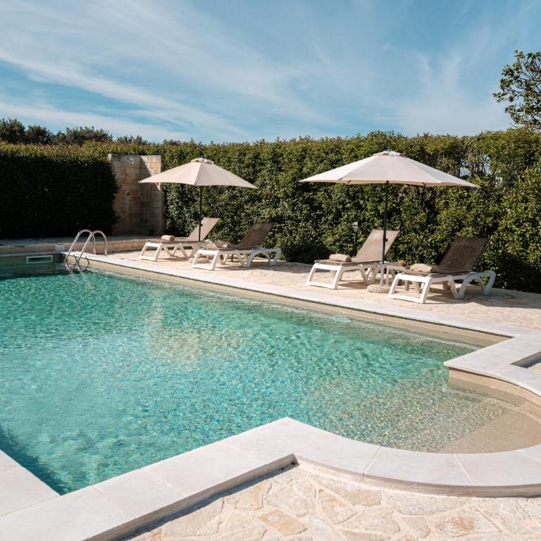 Trulli con piscina privata al sale a Locorotondo - Villa con Piscina Privata - 25