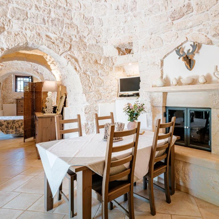Trulli con piscina privata al sale a Locorotondo - Villa con Piscina Privata - 27