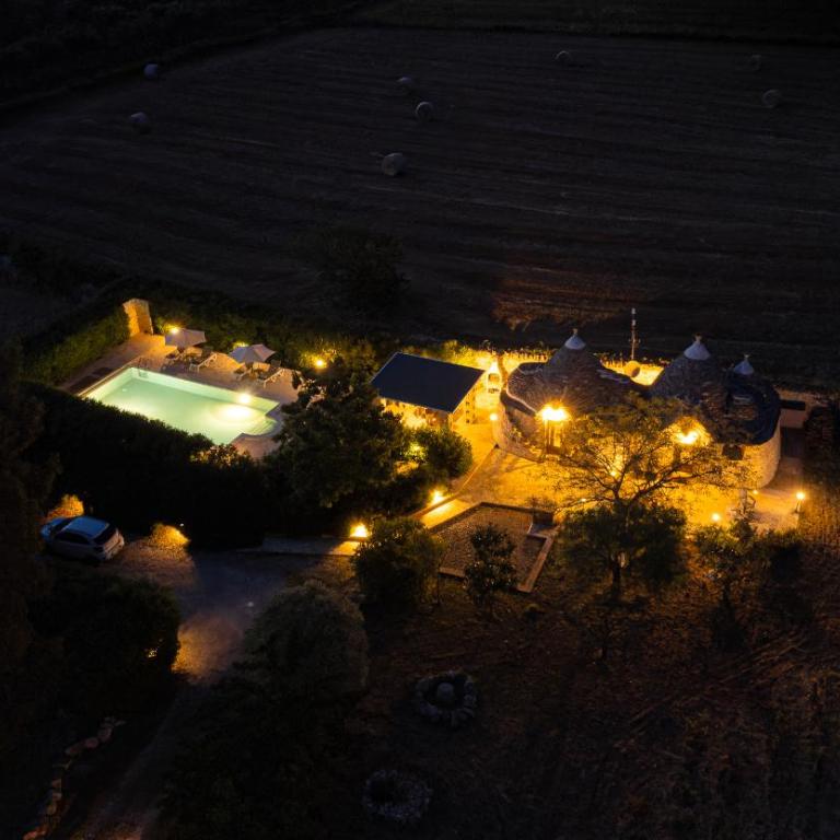 Trulli con piscina privata al sale a Locorotondo - Villa con Piscina Privata - 7