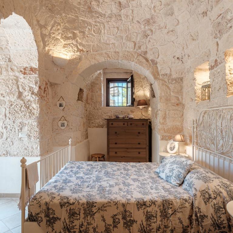Trulli con piscina privata al sale a Locorotondo - Villa con Piscina Privata - 38