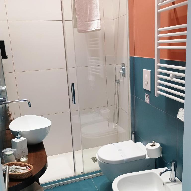 Poerio Station Rooms & Apartment - Double Room with Balcony - 22