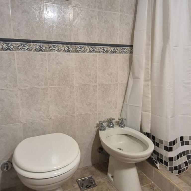 Continental Hotel - Deluxe Double Room - 37