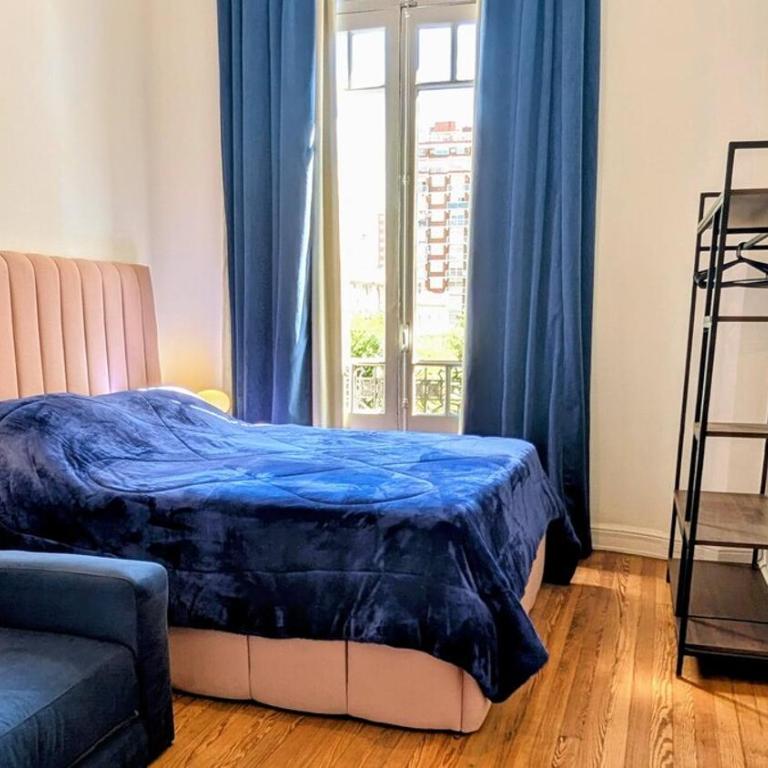 Stylish and Bright Iconic Congress View - Apartment - 3