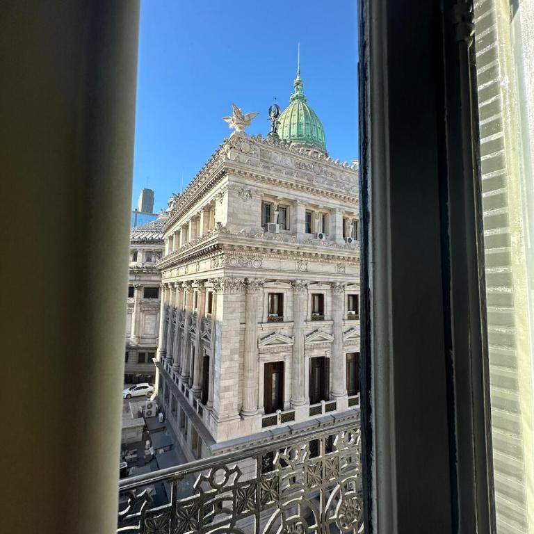 Stylish and Bright Iconic Congress View - Apartment - 6