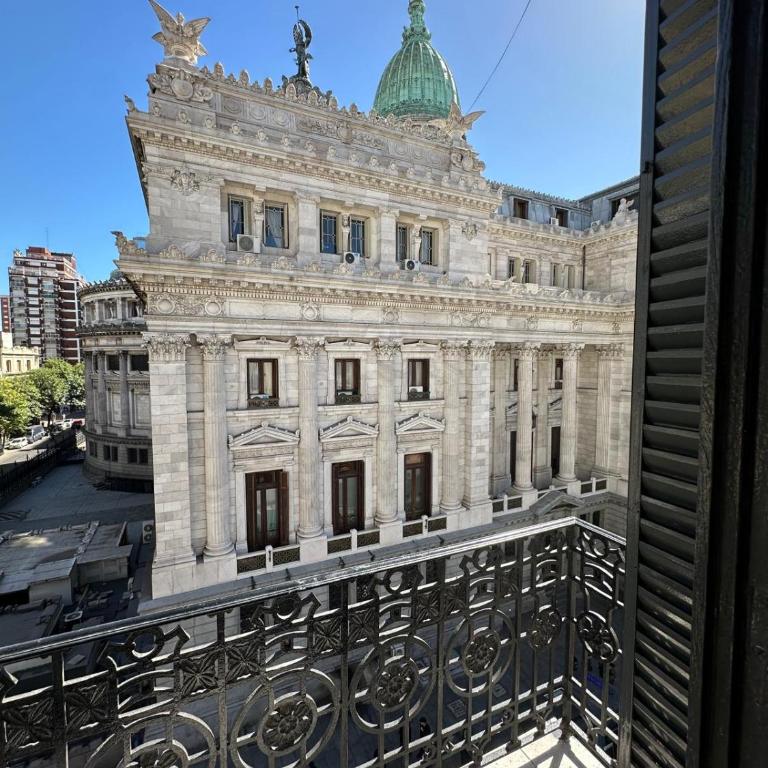 Stylish and Bright Iconic Congress View - Apartment - 23