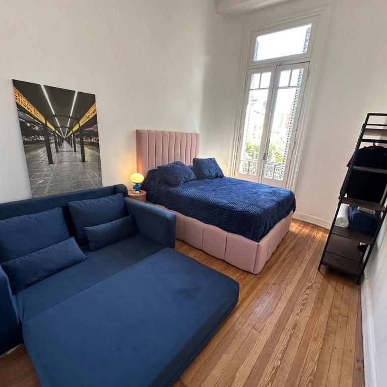 Stylish and Bright Iconic Congress View - Apartment - 24