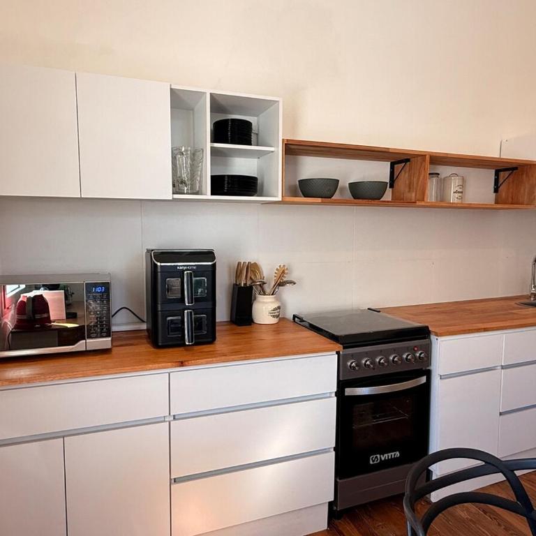 Stylish and Bright Iconic Congress View - Apartment - 29