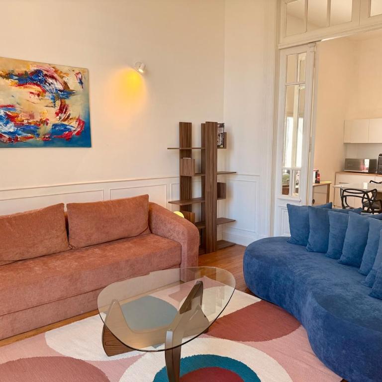 Stylish and Bright Iconic Congress View - Apartment - 54